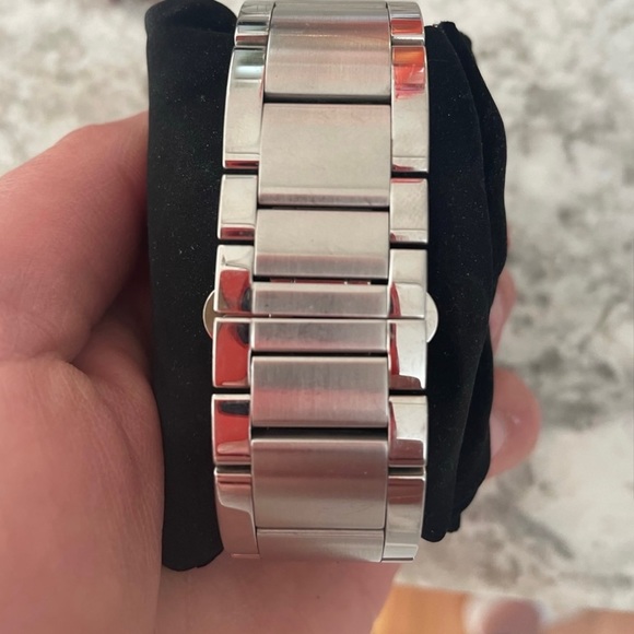 Gucci watch good condition - Picture 4 of 6